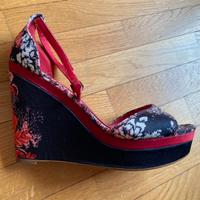 Sandali Desigual con zeppa floreale – Taglia 39