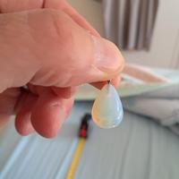 ciondolo pietra bianco trasparente tipo opale oro