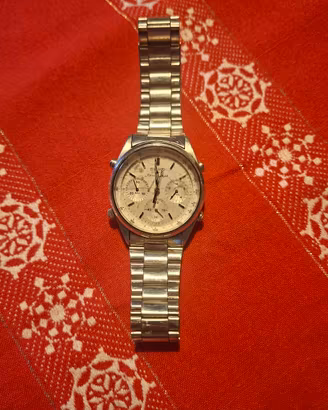 Orologio Seiko Quartz Chronograph, mod 7A28-7020