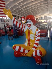 Statua MC Donald's 