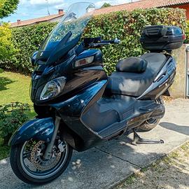 SUZUKI BURGMAN 650