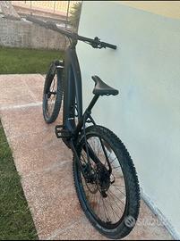 Cube Taglia S - Batteria da 800 - Nuova