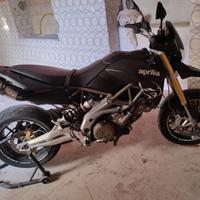 Aprilia Dorsoduro 750