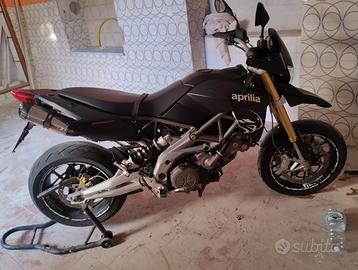 Aprilia Dorsoduro 750