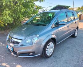 Opel Zafira 7 posti ok neopatentati metano