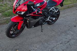 CBR 600 RR