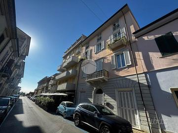 5 LOCALI A VIAREGGIO