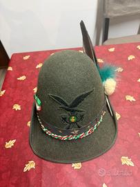 Cappello da alpino d’epoca taglia 59