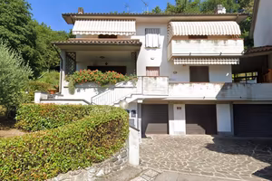 3 LOCALI A VERNIO