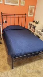 Letto 1 piazza e mezzo in ferro battuto e materass