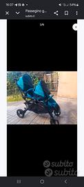 Passeggino gemellare