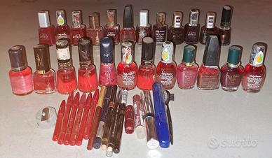 Smalti per Unghie Grande set di 95 + bottiglie +++