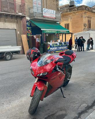 Ducati 848 evo