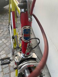 Bicicletta maino