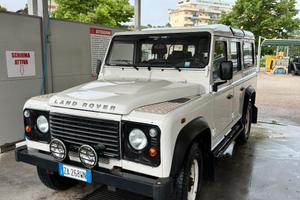 Land rover Defender td4 110