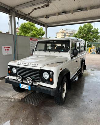 Land rover Defender td4 110
