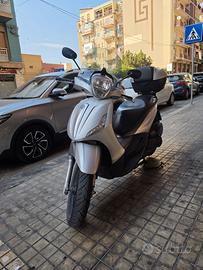 Beverly 300sport