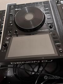 Coppia di lettori Denon Dj Sc6000