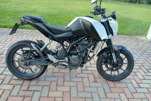 ktm duke 125 del 2014