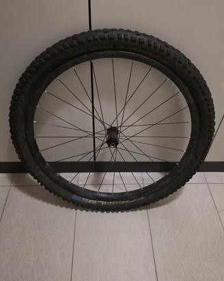 AMMORTIZZATORE ROCK SHOX 160 E RUOTA 27.5 NEWMEN