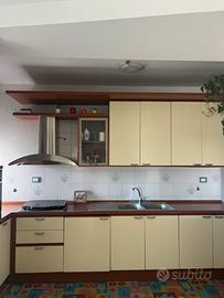 Cucina angolare Berloni in buone condizioni