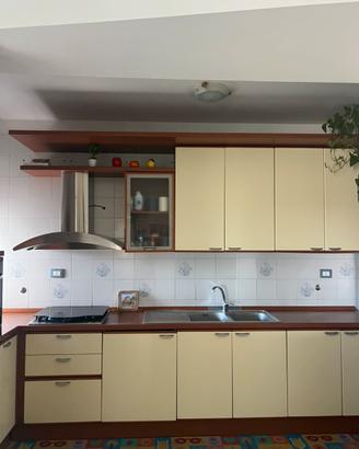 Cucina angolare Berloni in buone condizioni