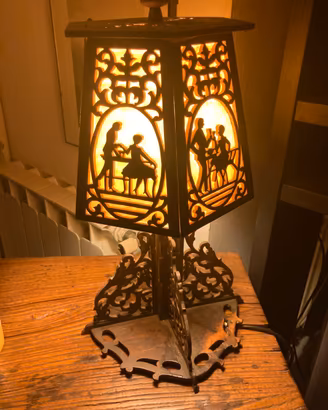 Lampada da tavolo anni 40:50