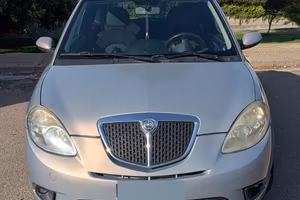 Lancia Ypsilon 1.2