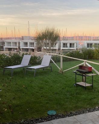 Loft con giardino fronte marina di Scarlino