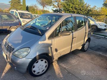 Mercedes/ A 140