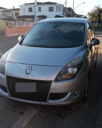 Renault Scenic III X-MOD 1.6 dci