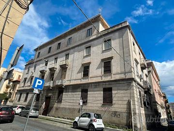 4 vani con terrazzo mq. 70