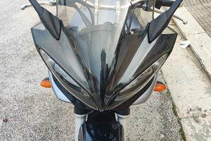 Yamaha FZ6 Fazer s1