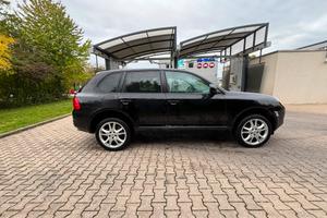 Porsche Cayenne 3.2