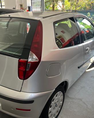 Fiat punto 1200 benzina 110000km
