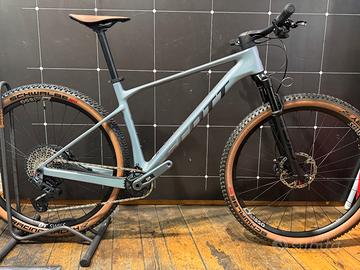 SCOTT SCALE RC TEAM ISSUE TR