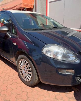 Fiat Punto 1.3 MJT II S&S 95 CV 5 porte Street