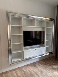 Parete attrezzata sospesa in legno con supporto TV