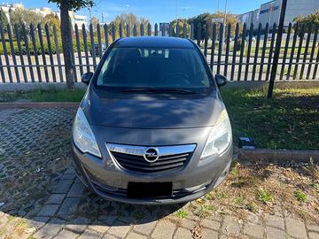 Opel Meriva 1.3 CDTI 95CV ecoFLEX Cosmo