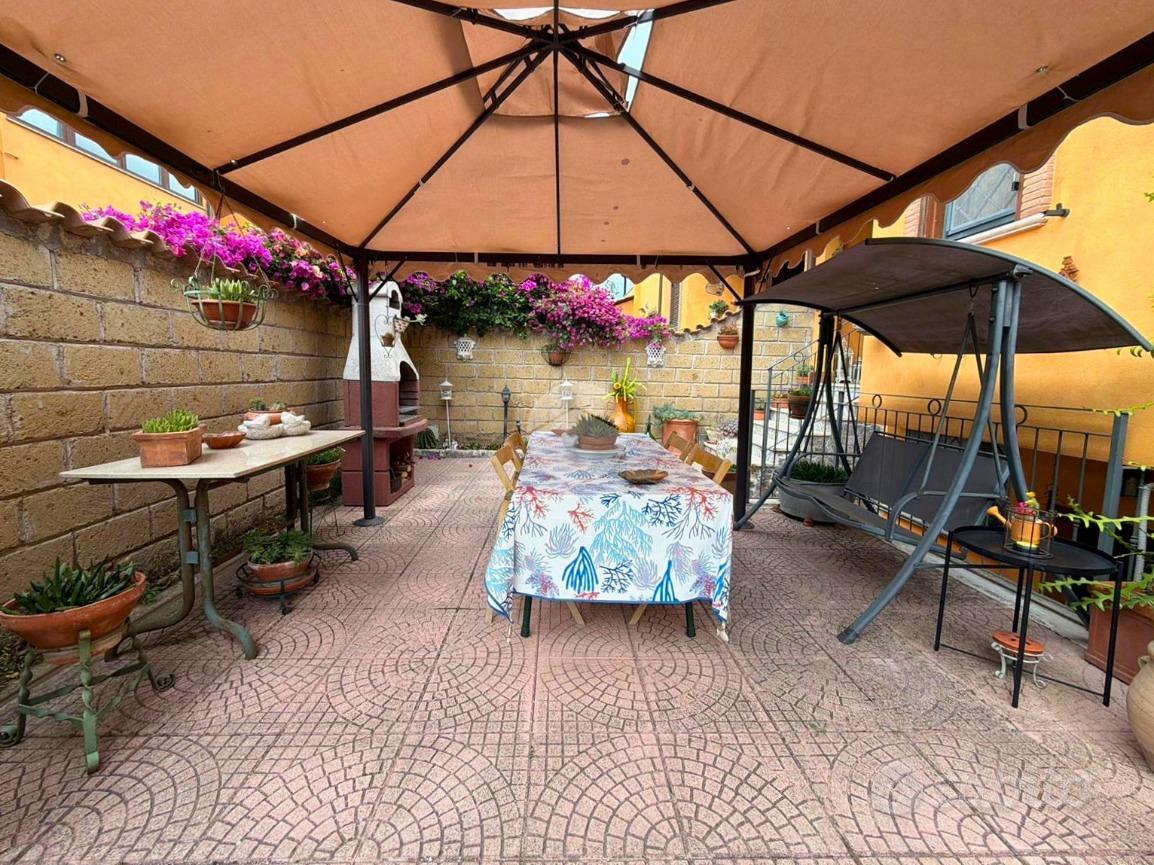 Casa – Roma, Acilia Sud, Municipio Roma X - Vista 2