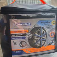 Catene  omologate per  235 45 18  o 245 40 18