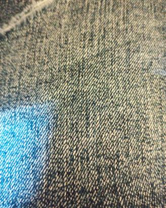 Pantaloni jeans usati 