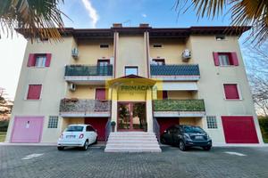 DUPLEX CON GARAGE E LAVANDERIA Rif.2125