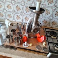 Tritacarne passapomodoro grattugia