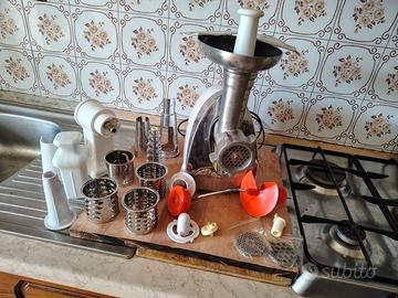 Tritacarne passapomodoro grattugia