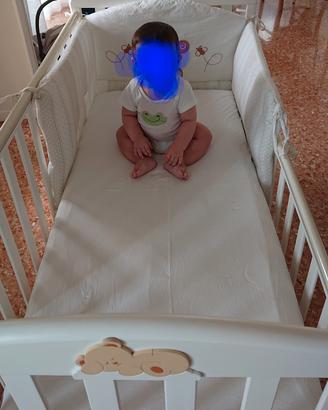 Culla "azzurra design"  con spondina abbattibile 