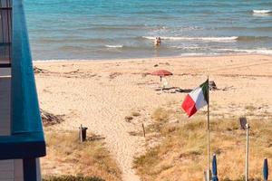 Appartamento trilocale fronte mare- litorale nord