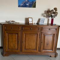 Credenza