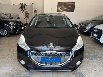 Peugeot 208 1.6 e-HDi 115 CV Stop&Start 5 porte Al