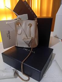 Pochette miniatur Prada